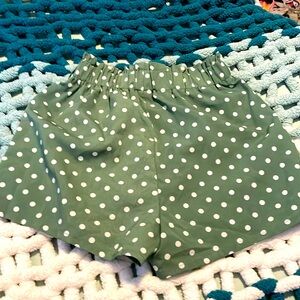 Green polkadot SHEIN shorts. Size 12-13.